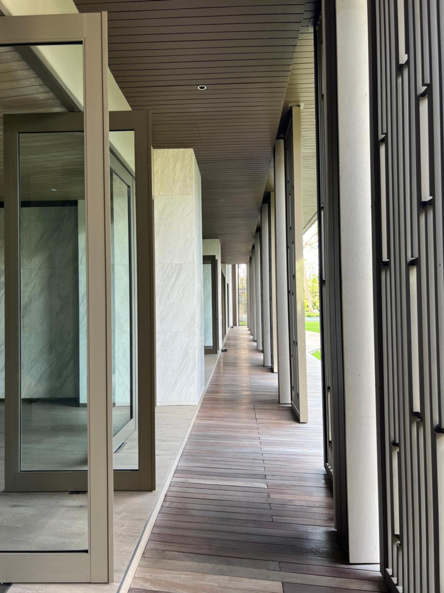 Wong Amat Luxury Condo--private Beach